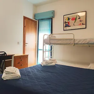Zenith 3*, Rimini Olaszország