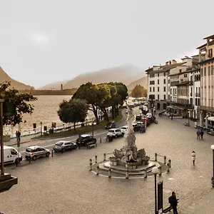 Casa Piazza Del Porto Italia